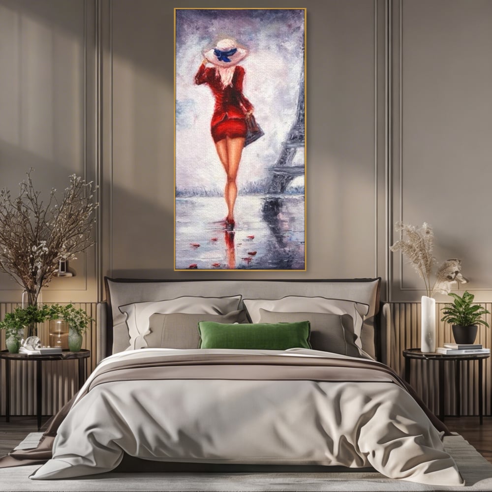 Tablou canvas cu pictura cu femeie in rochie rosie, in rama de aluminiu auriu, pe perete intr-un dormitor